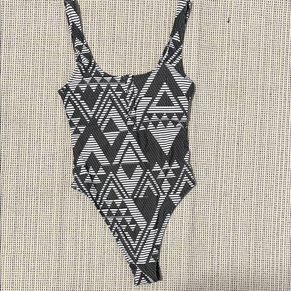 Aerie Geometric Black and White Womens Swimsuit